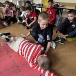2c_pierwsza_pomoc (4).jpg